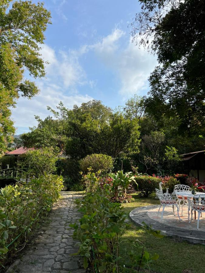 Casa Grimaldo Bed & Breakfast El Valle de Anton Exterior photo