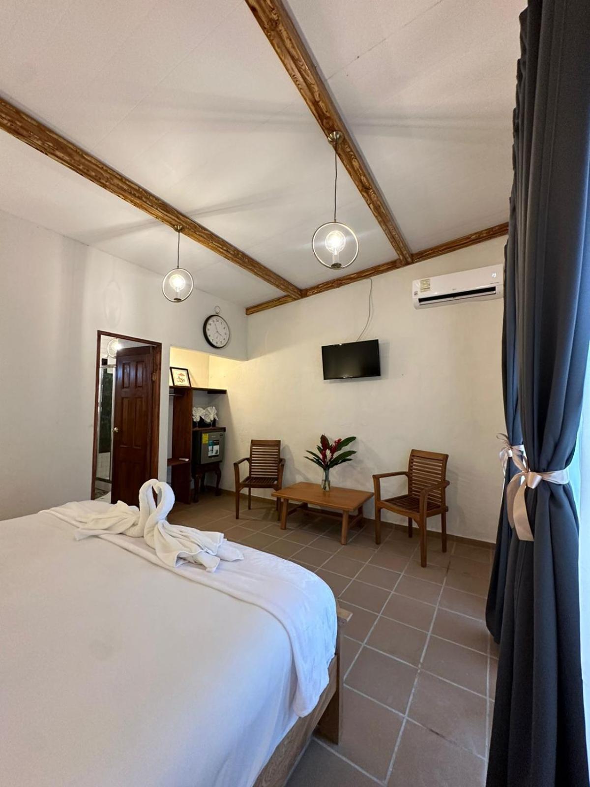 Casa Grimaldo Bed & Breakfast El Valle de Anton Exterior photo